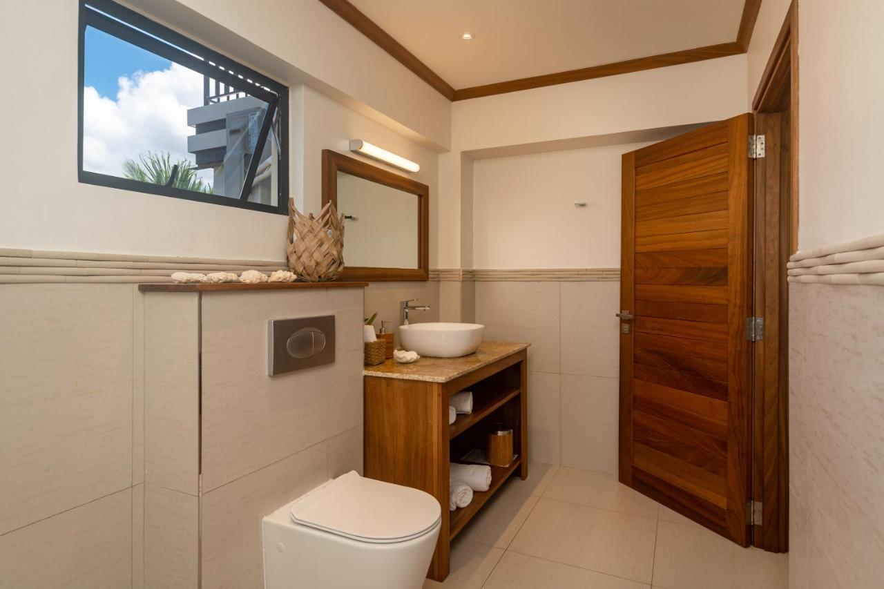 Lodoicea Apartments Bel Ombre Екстериор снимка