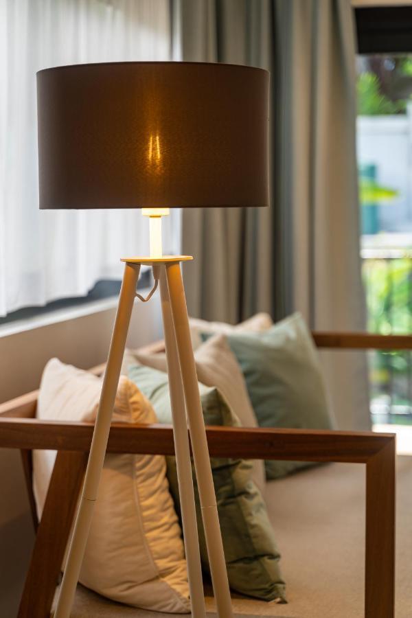 Lodoicea Apartments Bel Ombre Екстериор снимка