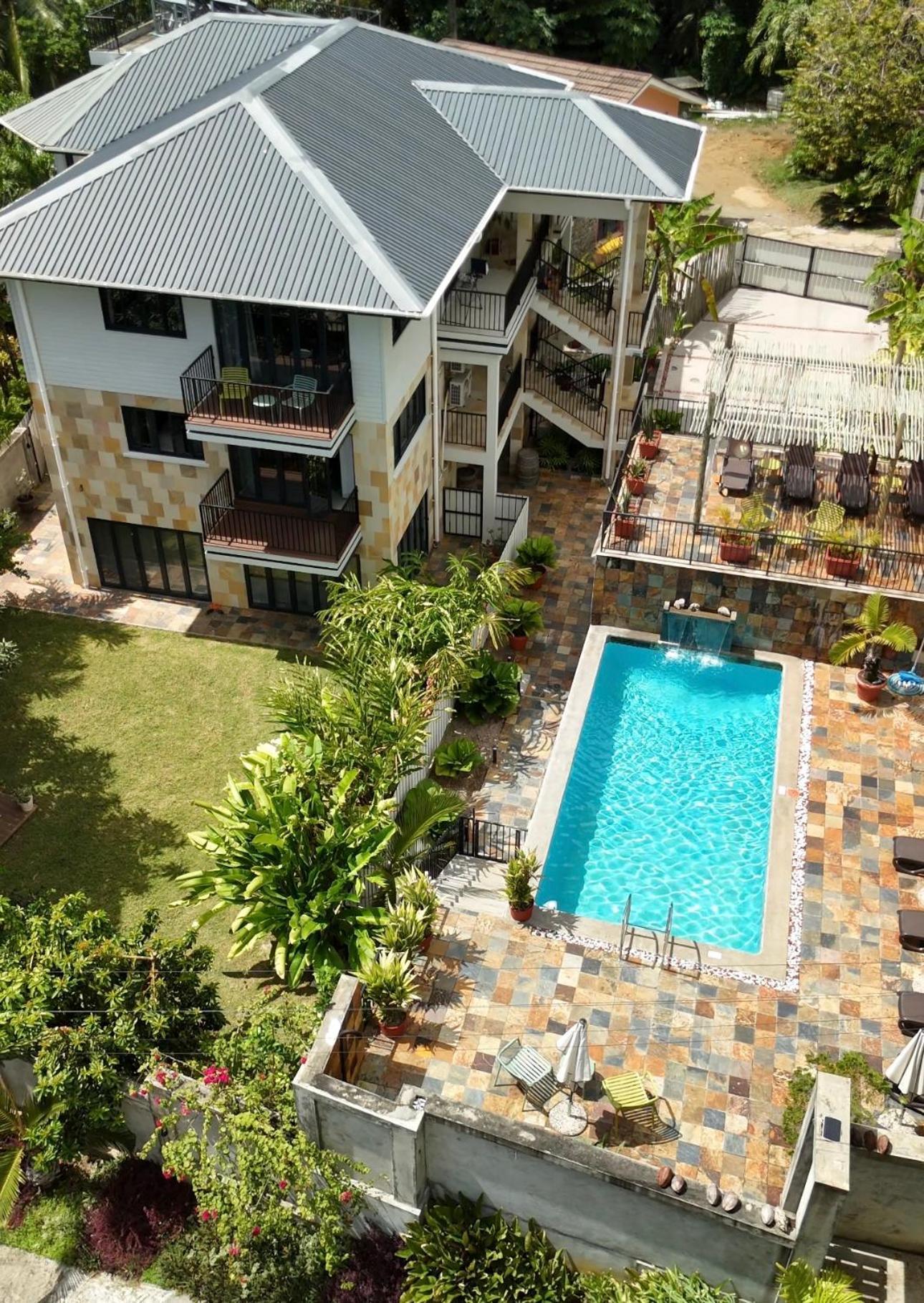 Lodoicea Apartments Bel Ombre Екстериор снимка